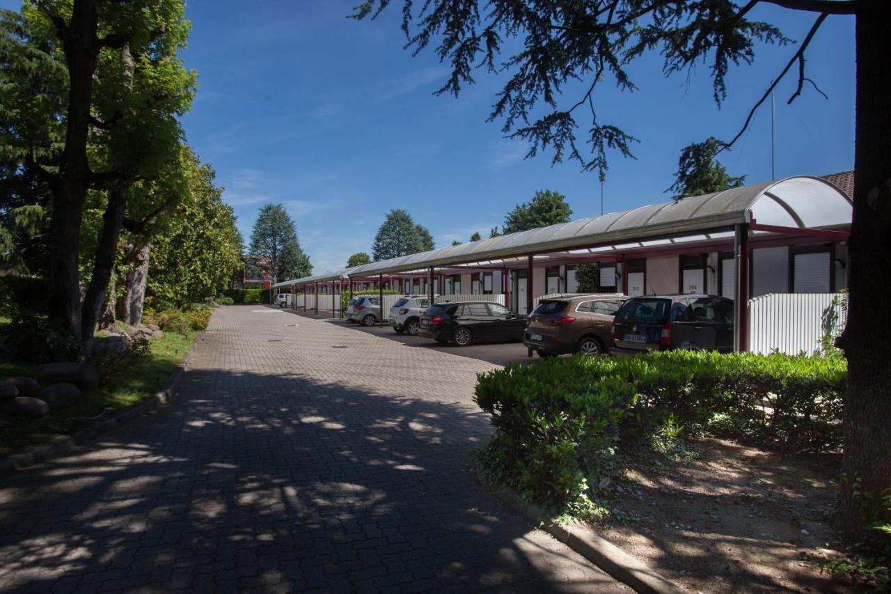 Airport Hotel Malpensa Lonate Pozzolo Exterior foto